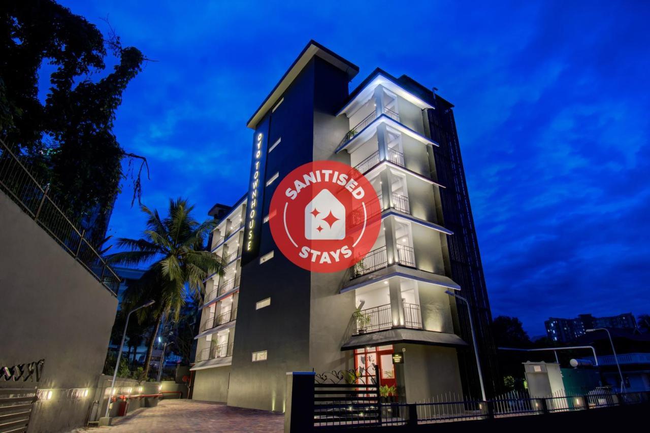 Kochi Oyo Townhouse 061 Gcda Kakkanad Signal酒店 外观 照片