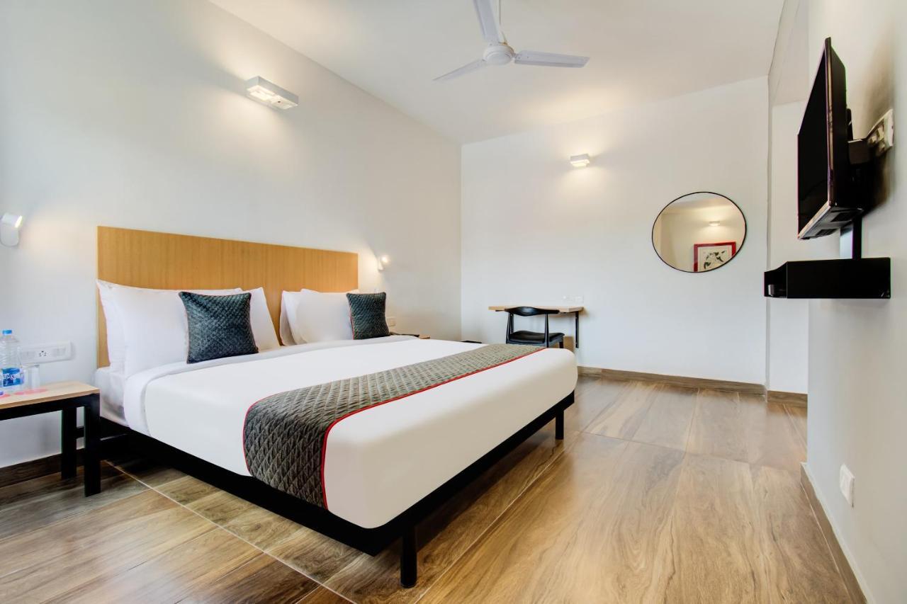 Kochi Oyo Townhouse 061 Gcda Kakkanad Signal酒店 外观 照片