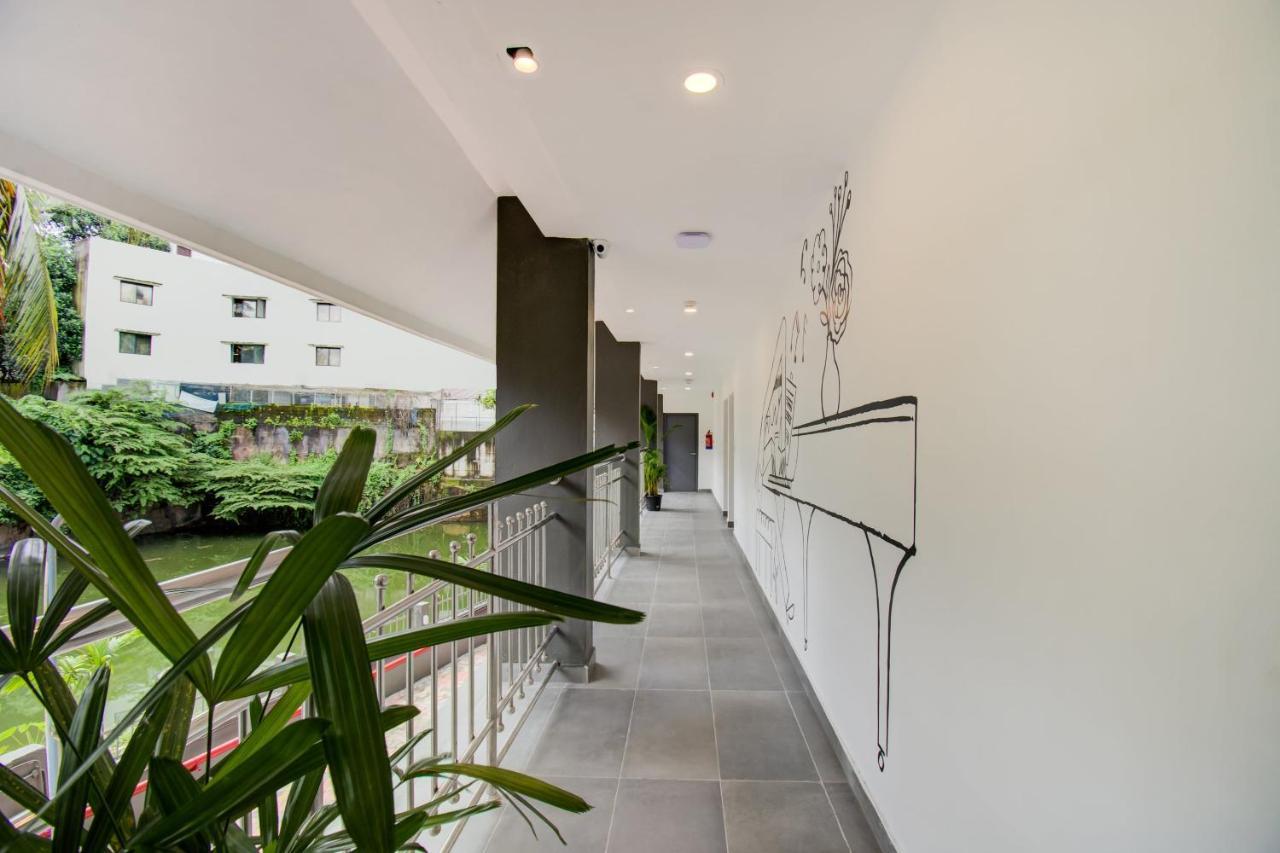 Kochi Oyo Townhouse 061 Gcda Kakkanad Signal酒店 外观 照片