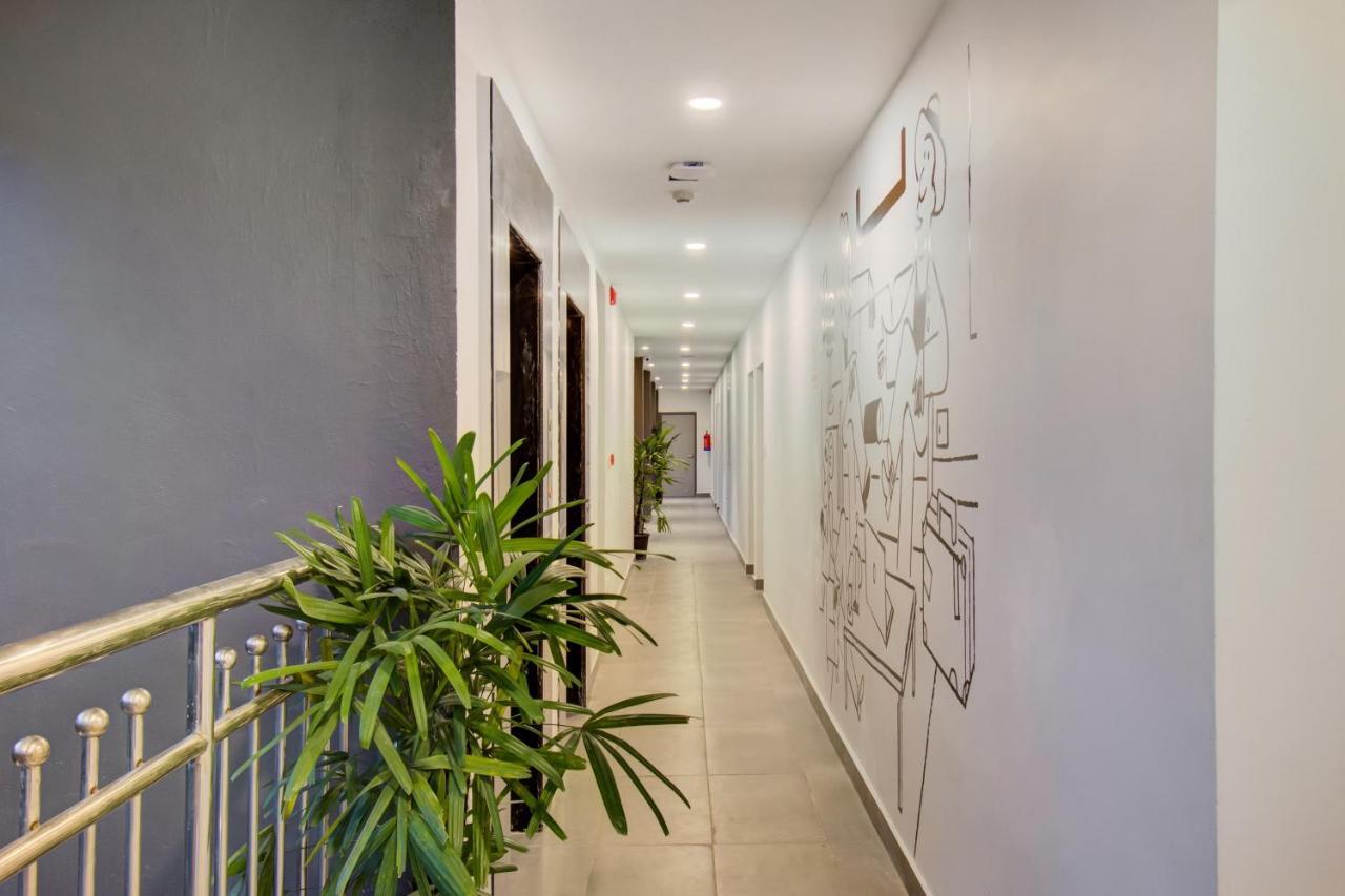 Kochi Oyo Townhouse 061 Gcda Kakkanad Signal酒店 外观 照片