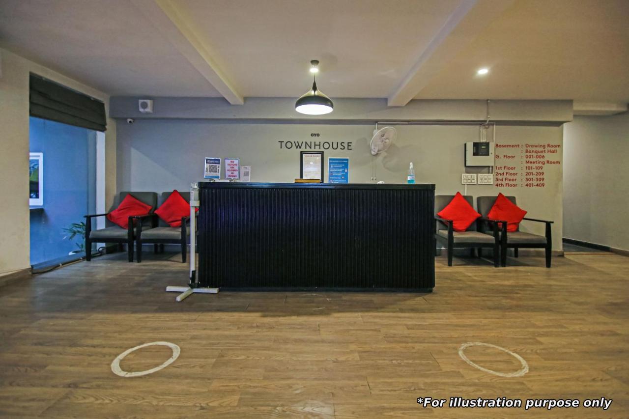 Kochi Oyo Townhouse 061 Gcda Kakkanad Signal酒店 外观 照片